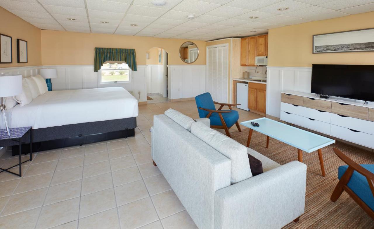 Breezeway Boutique Hotel Westerly Exterior photo