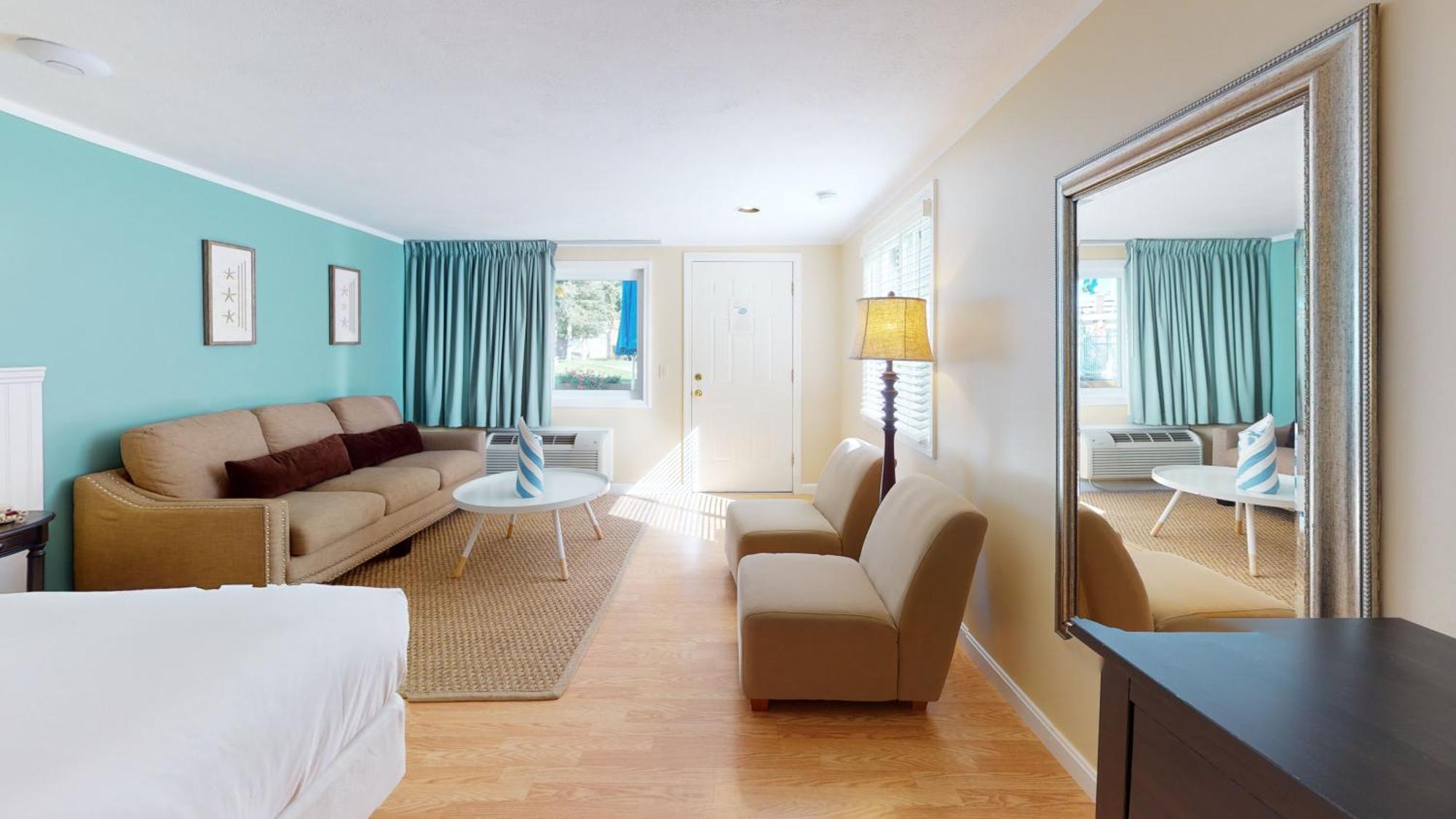 Breezeway Boutique Hotel Westerly Exterior photo